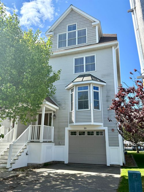 23 Duston Ave, Hampton, NH, 03842-3299 | Card Image