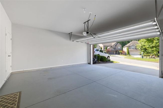5504 Cameron Parc Dr, Townhouse with 3 bedrooms, 4 bathrooms and 2 parking in Johns Creek GA | Image 35