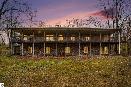 5955 Birchwood Trl, Lake, MI, 48632-9275 | Card Image