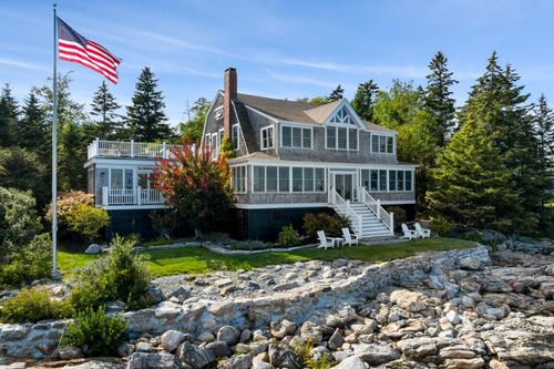 7 Bayberry Lane, Southport, ME, 04576 | Card Image