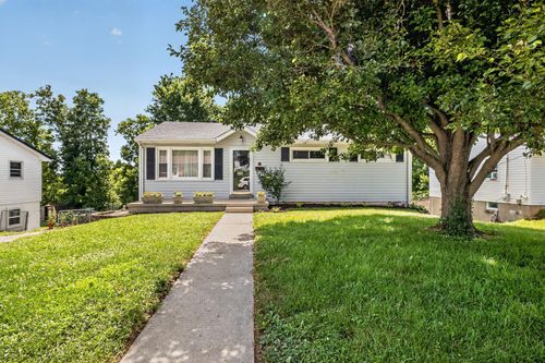 121 Western Ave, Cynthiana, KY, 41031-1476 | Card Image