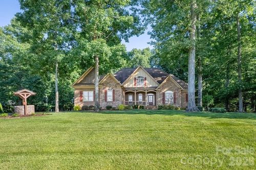 8325 Curico Ln, Mint Hill, NC, 28227-2301 | Card Image