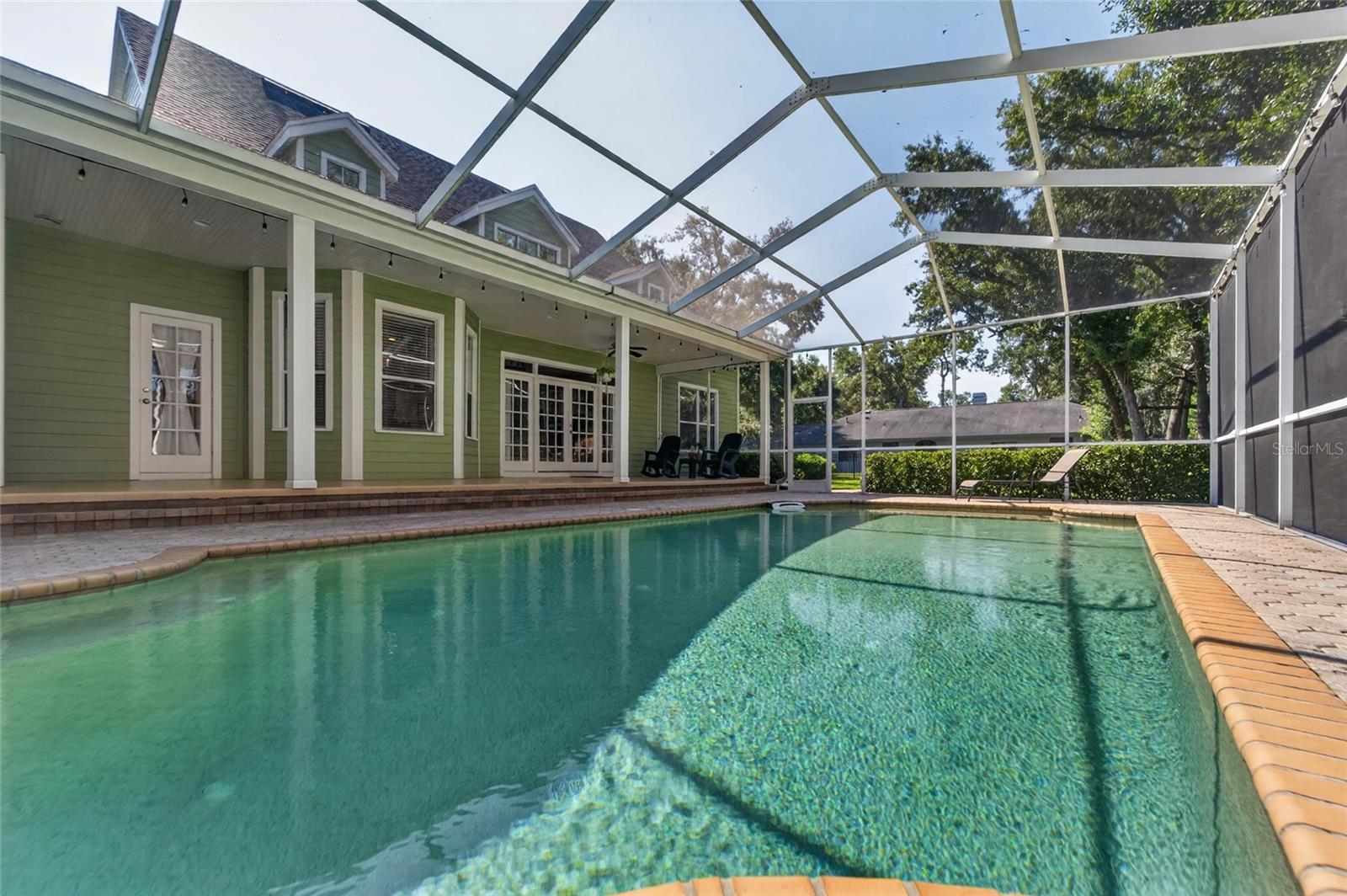 Residential in VALRICO 4
