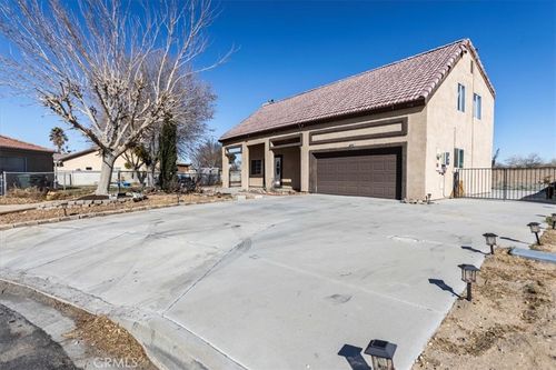 15080 Birdie Ln, Helendale, CA, 92342 | Card Image