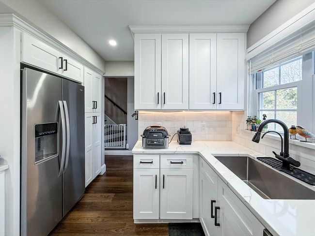 A4 - 280 Elm St, Condo with 3 bedrooms, 2 bathrooms and 2 parking in Marlborough MA | Image 5