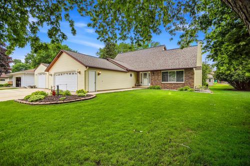 2000 9th Street Sw, Austin, MN, 55912 | Card Image