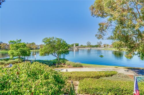 31 Brisa Del Lago, Rancho Santa Margarita, CA, 92688-1463 | Card Image