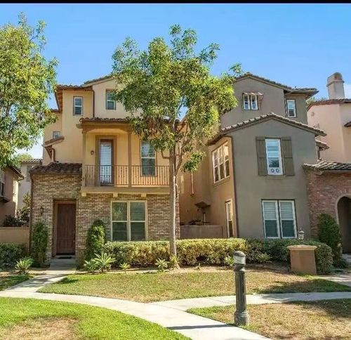 12 Tall Oak, Irvine, CA, 92603-4209 | Card Image