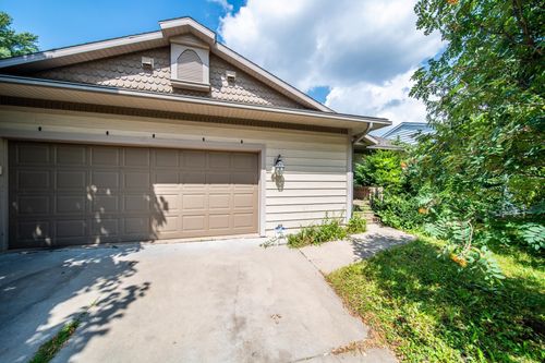 1005 21st St Se, Rochester, MN, 55904-5618 | Card Image
