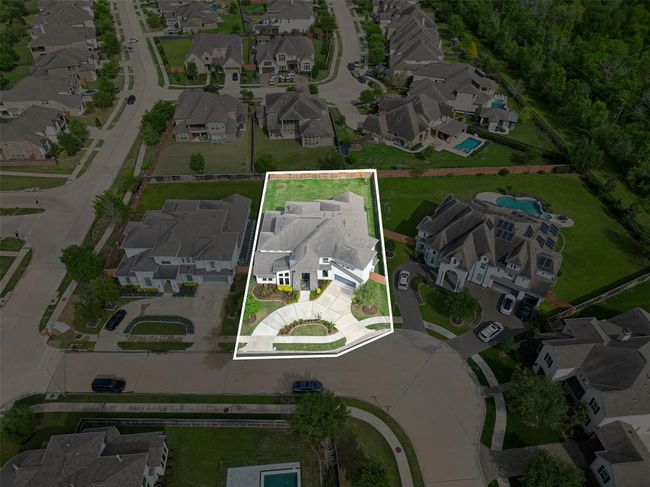 11507 Kincraig Path, House other with 5 bedrooms, 6 bathrooms and 3 parking in Richmond TX | Image 49