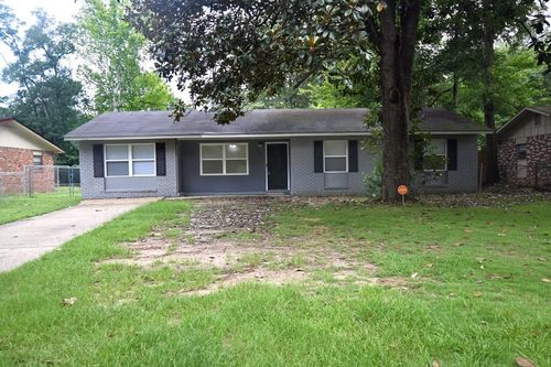 2031 Wellborn Dr, Columbus, GA, 31907-3554 | Card Image