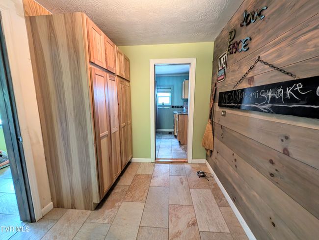 2509 Dc Caney Ridge Rd, House other with 3 bedrooms, 2 bathrooms and null parking in Clintwood VA | Image 32