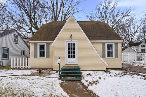 12 E 2nd Street, CLINTONVILLE, WI, 54929 | Card Image