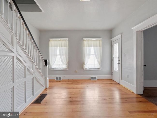 2 W Marathon Pl, House other with 5 bedrooms, 2 bathrooms and null parking in ROMNEY WV | Image 6