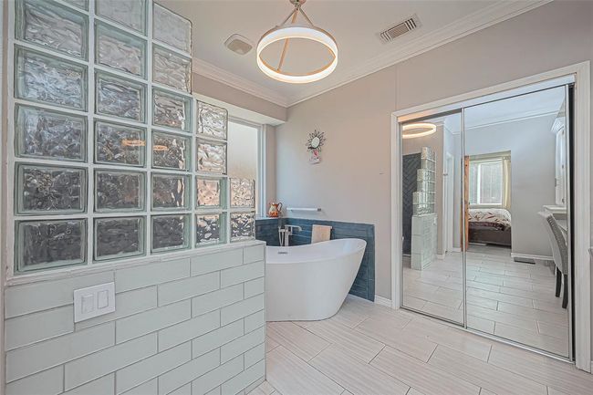 5803 Slashwood Ln, House other with 4 bedrooms, 4 bathrooms and 3 parking in Spring TX | Image 36