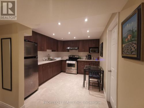 lower-85 Sloane Ave, North York, ON, M4A2A9 | Card Image