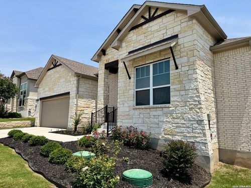 1162 Thicket Ln, New Braunfels, TX, 78132-2978 | Card Image