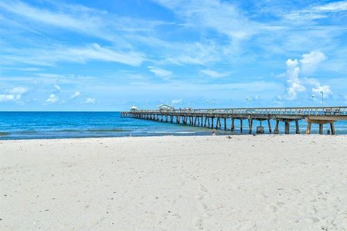 210 Washingtonia Ave, Lauderdale By The Sea, FL, 33308-3622 | Card Image