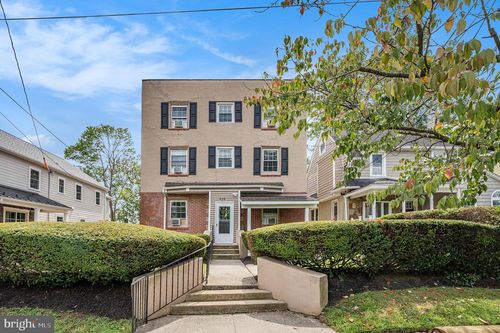 apt-4-404 E Jefferson St, MEDIA, PA, 19063-3844 | Card Image