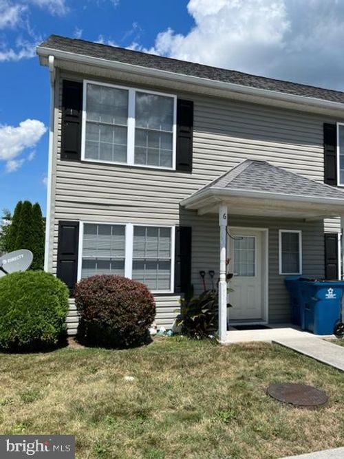 6 W Cabin Hollow Rd, Dillsburg, PA, 17019-9224 | Card Image