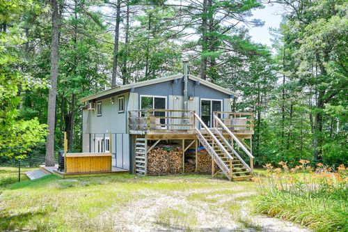 11 Keene Ln, Bridgton, ME, 04009-3301 | Card Image