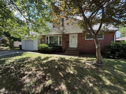 24113 E Silsby Rd, Beachwood, OH, 44122-1277 | Card Image