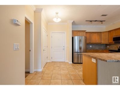 116 - 160 Magrath Rd Nw, Condo with 2 bedrooms, 2 bathrooms and null parking in Edmonton AB | Image 3