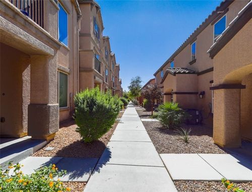 4603 Woolcomber St, Las Vegas, NV, 89115-3540 | Card Image