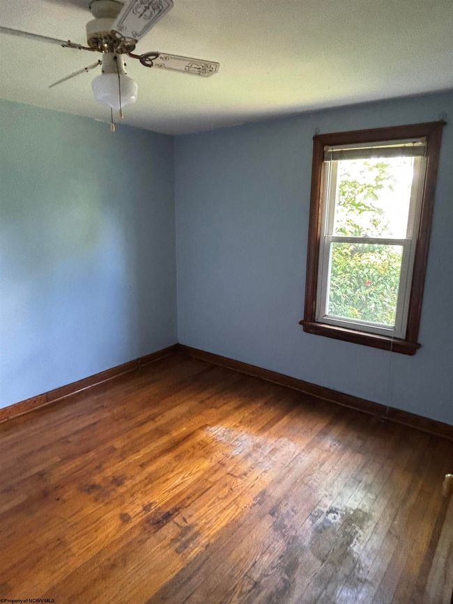 112 Center St, House other with 3 bedrooms, 1 bathrooms and 3 parking in Kingwood WV | Image 12