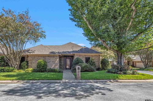 501 Hyde Park Dr, Tyler, TX, 75701-7757 | Card Image