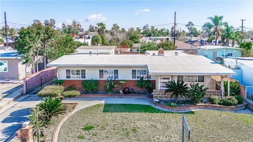 13772 Desmond St, Pacoima, CA, 91331-2706 | Card Image