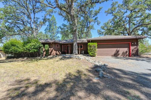 5090 Oak Lane, Garden Valley, CA, 95633 | Card Image