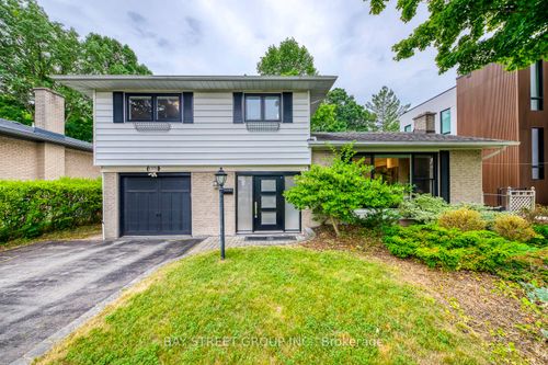 1376 Forest Glade Rd, Oakville, ON, L6H2G3 | Card Image