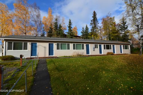 2-2609 W 33rd Avenue, Anchorage, AK, 99503 | Card Image