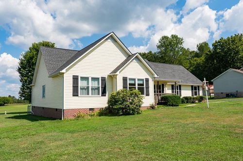 1776 Zeb Warren Rd, Cookeville, TN, 38506-7237 | Card Image