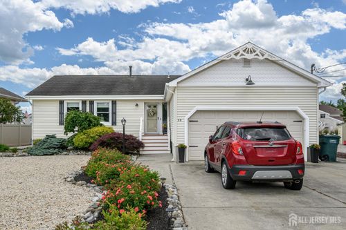 30 Atlantis Blvd, LITTLE EGG HARBOR TWP, NJ, 08087-1904 | Card Image