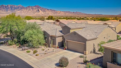 2499 W Bassett Peak Drive, Green Valley, AZ, 85622 | Card Image