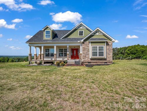 5412 Us Highway 221 S, Forest City, NC, 28043-8017 | Card Image