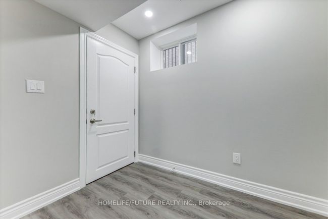 BSMT - 77 Mac Campbell Way, House other with 1 bedrooms, 1 bathrooms and 4 parking in Bradford ON | Image 7