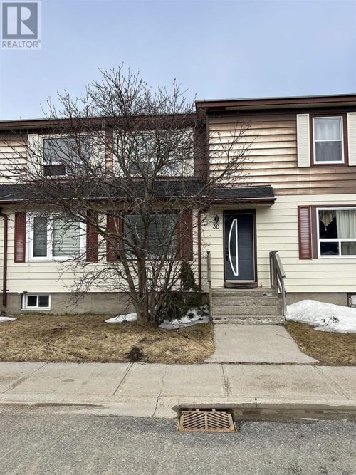 30 Mccullough St, Marathon, ON, P0T2E0 | Card Image
