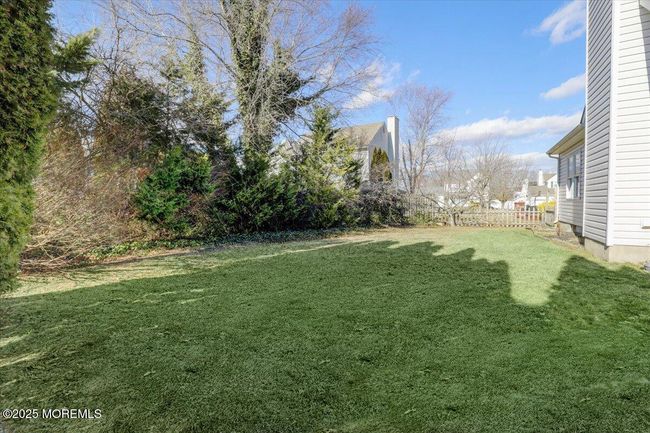 10 Crater Lake Rd, House other with 4 bedrooms, 4 bathrooms and null parking in Howell NJ | Image 28