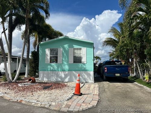 9 N Eric Cir, Greenacres, FL, 33463-4240 | Card Image