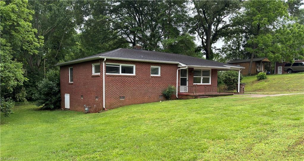 Graham St, Shelby, NC 28150