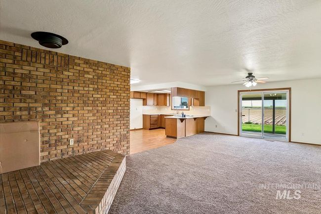 16476 Ustick Rd, House other with 3 bedrooms, 2 bathrooms and 2 parking in Caldwell ID | Image 8