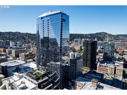 550 Sw 10th Ave, Portland, OR, 97205 | Card Image