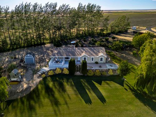 20 Daniels Rd, Prosser, WA, 99350-9325 | Card Image