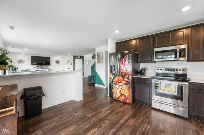 5794 Wintersweet Ln, House other with 4 bedrooms, 3 bathrooms and null parking in Whitestown IN | Image 9