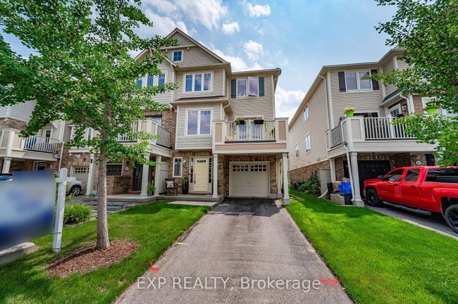 884 Fowles Crt, Home with 3 bedrooms, 2 bathrooms and 2 parking in Milton ON | Image 1