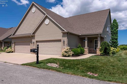 2991 S Waterside Ct, Marblehead, OH, 43440-9101 | Card Image