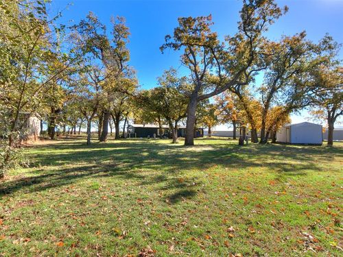 2765 N Meridian Ave, Crescent, OK, 73028-3012 | Card Image